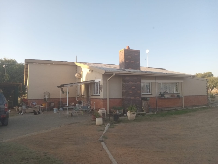 3 Bedroom Property for Sale in Highveld Free State